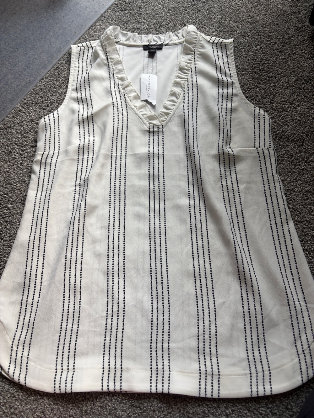 Ann Taylor Factory tank